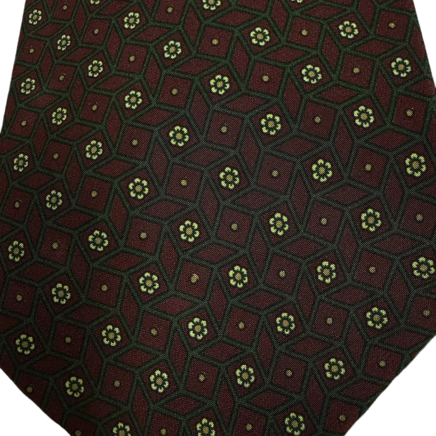 DIOR Geometric Micro Pattern Silk Tie Burgundy