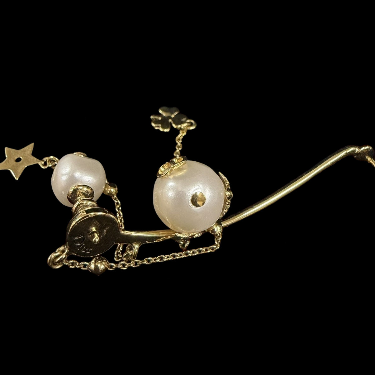 CHRISTIAN DIOR Single Earring Ear Cuff Faux Pearl Gold Metal Star Clover Tassel Charm Cute Elegant