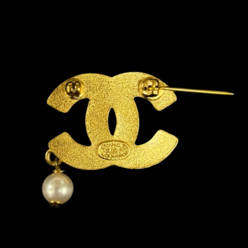 CHANEL Brooch Gold Plated Pearl Pink Stone Alloy