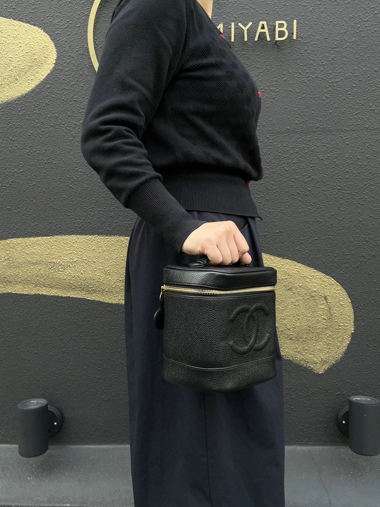 CHANEL Black Caviar Leather Vanity Pouch Handbag, with Guarantee Card & Dust Bag