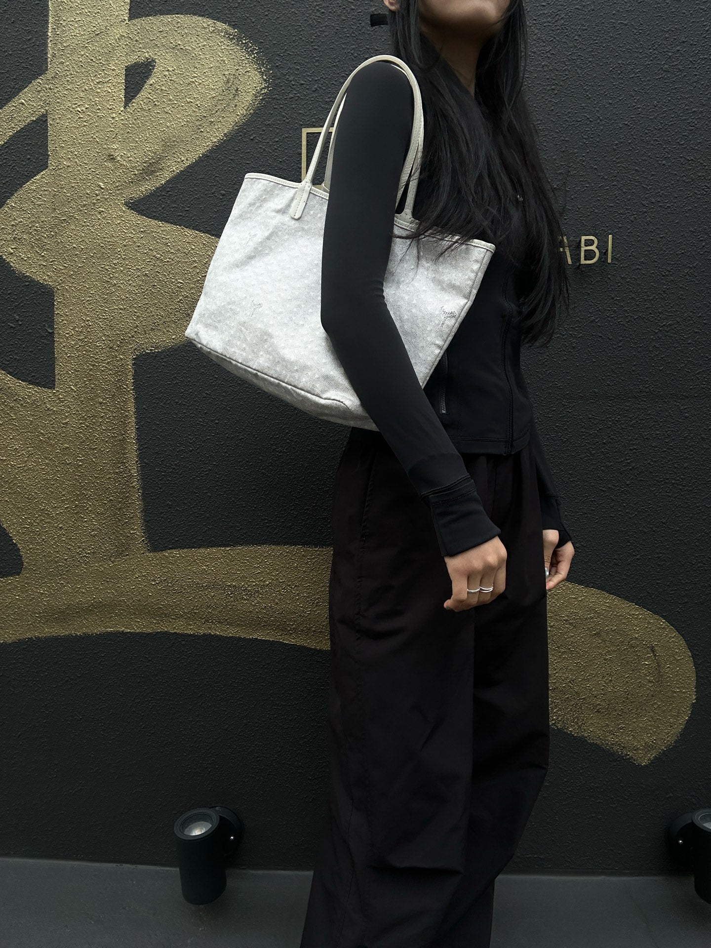 GOYARD Saint Louis PM Tote Bag, White, with Pouch
