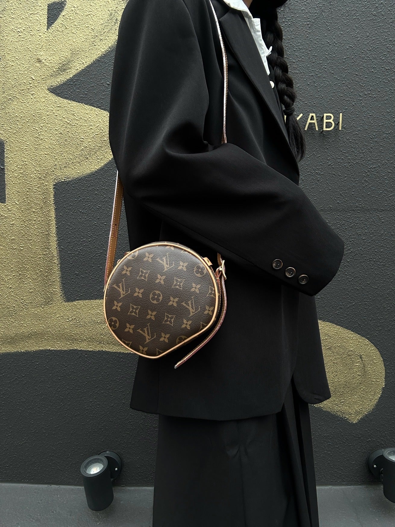 LOUIS VUITTON Boîte Chapeau Souple, Monogram Coated Canvas, Brown, Crossbody Bag, With Dust Bag