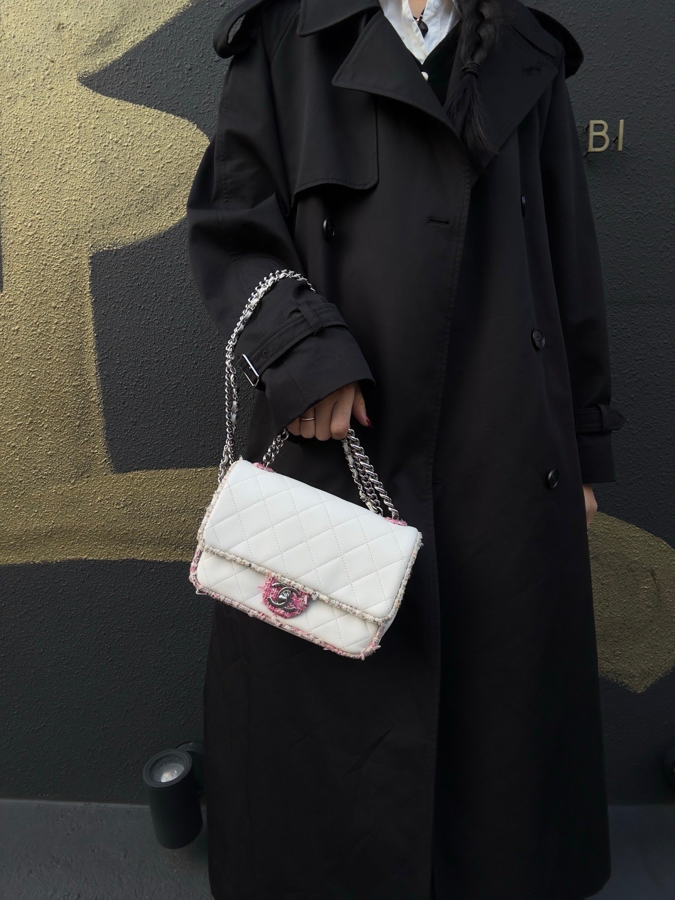 CHANEL Classic Flap (CF) Chain Shoulder Bag, White Lambskin Leather, Pink Tweed Piping, Silver Hardware