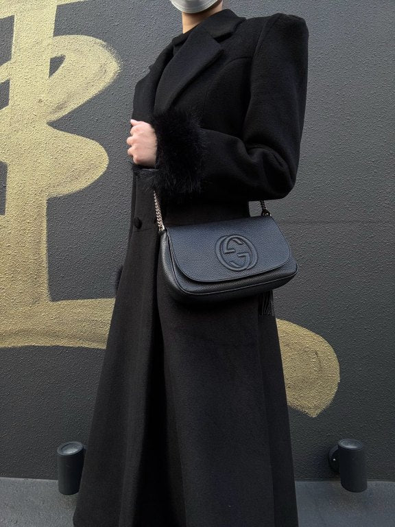 GUCCI Soho Chain Shoulder Bag, Leather, Black, Gold Hardware