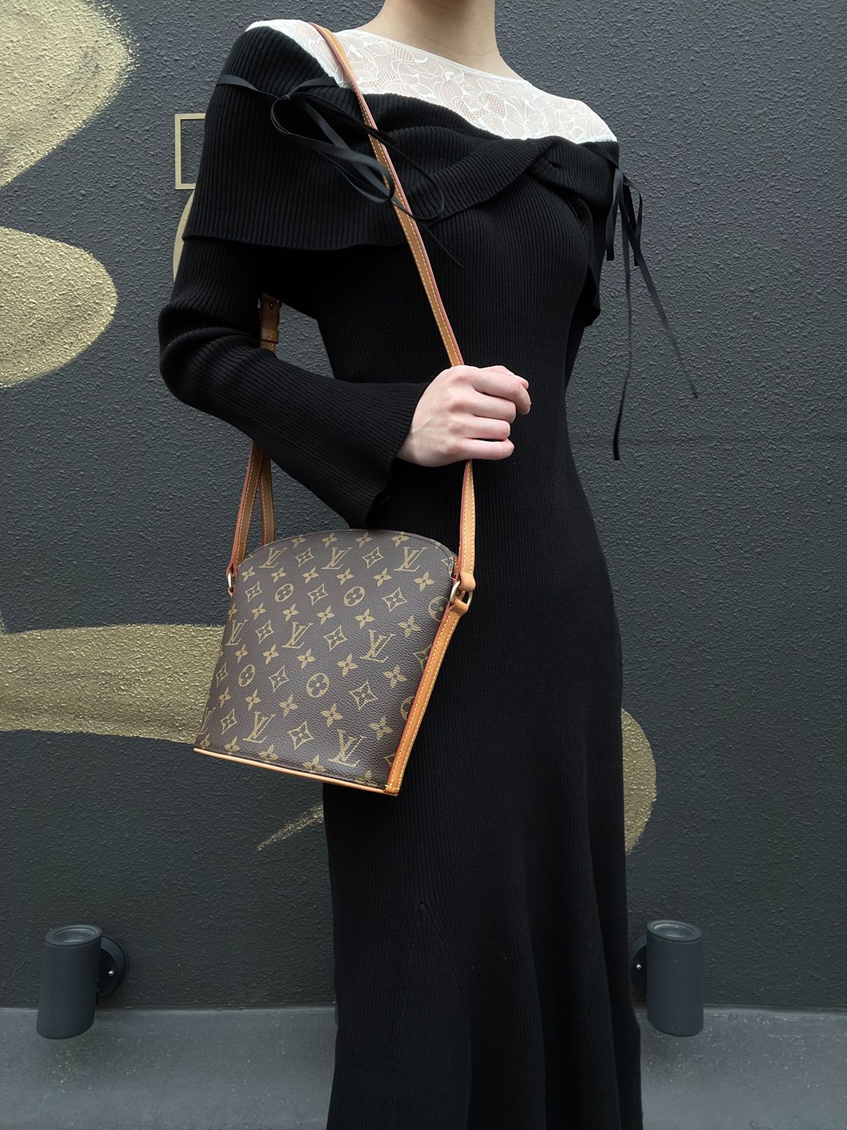 LOUIS VUITTON Drouot Monogram Canvas Shoulder Bag Brown Crossbody Bag