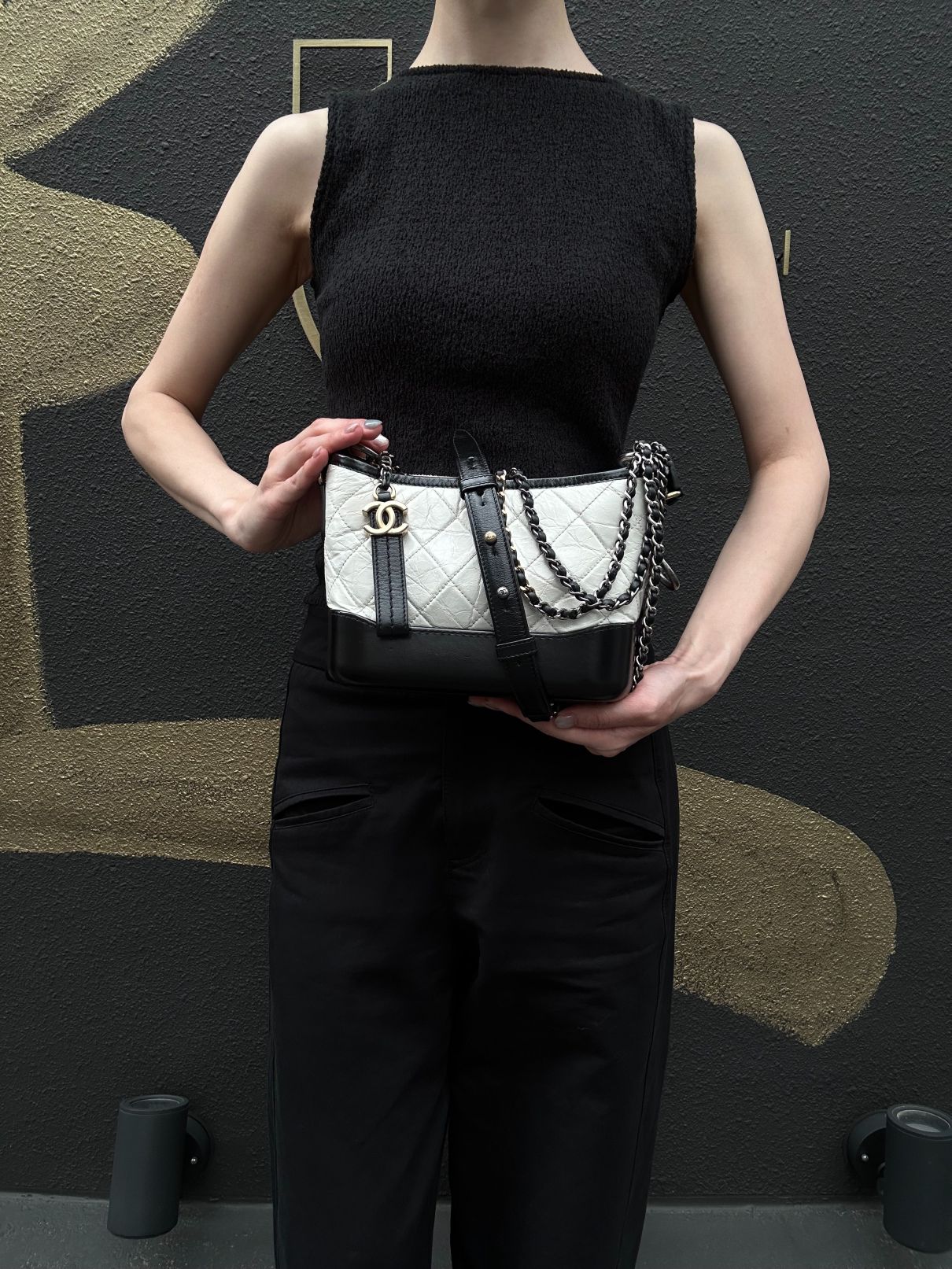 CHANEL Gabrielle Calfskin Shoulder Bag White/Black Silver-Tone Hardware