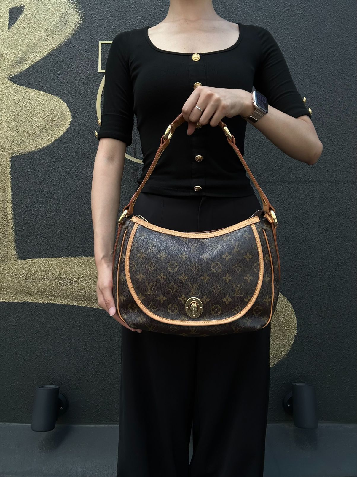 LOUIS VUITTON Monogram Tulum PM Shoulder Bag Brown Gold Hardware