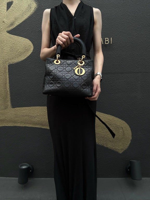 DIOR Lady Dior Medium Cannage Quilted lambskinHandbag Black Gold Hardware