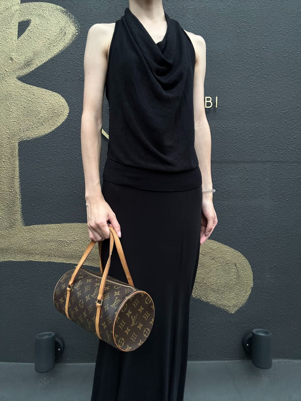 LOUIS VUITTON Monogram Papillon 26 Handbag brown Gold Hardware