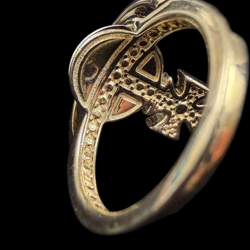 VIVIENNE WESTWOOD Saturn Ring Opal Rhinestone Alloy Gold Hardware