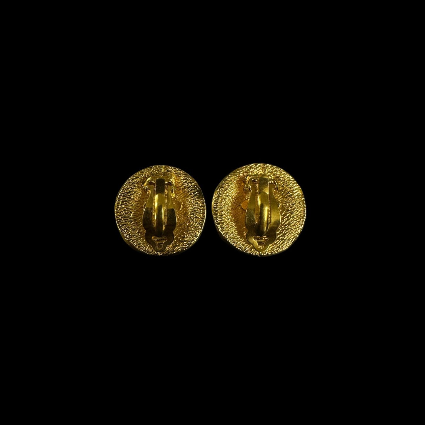 CHANEL gold-plated alloy clip-on earrings