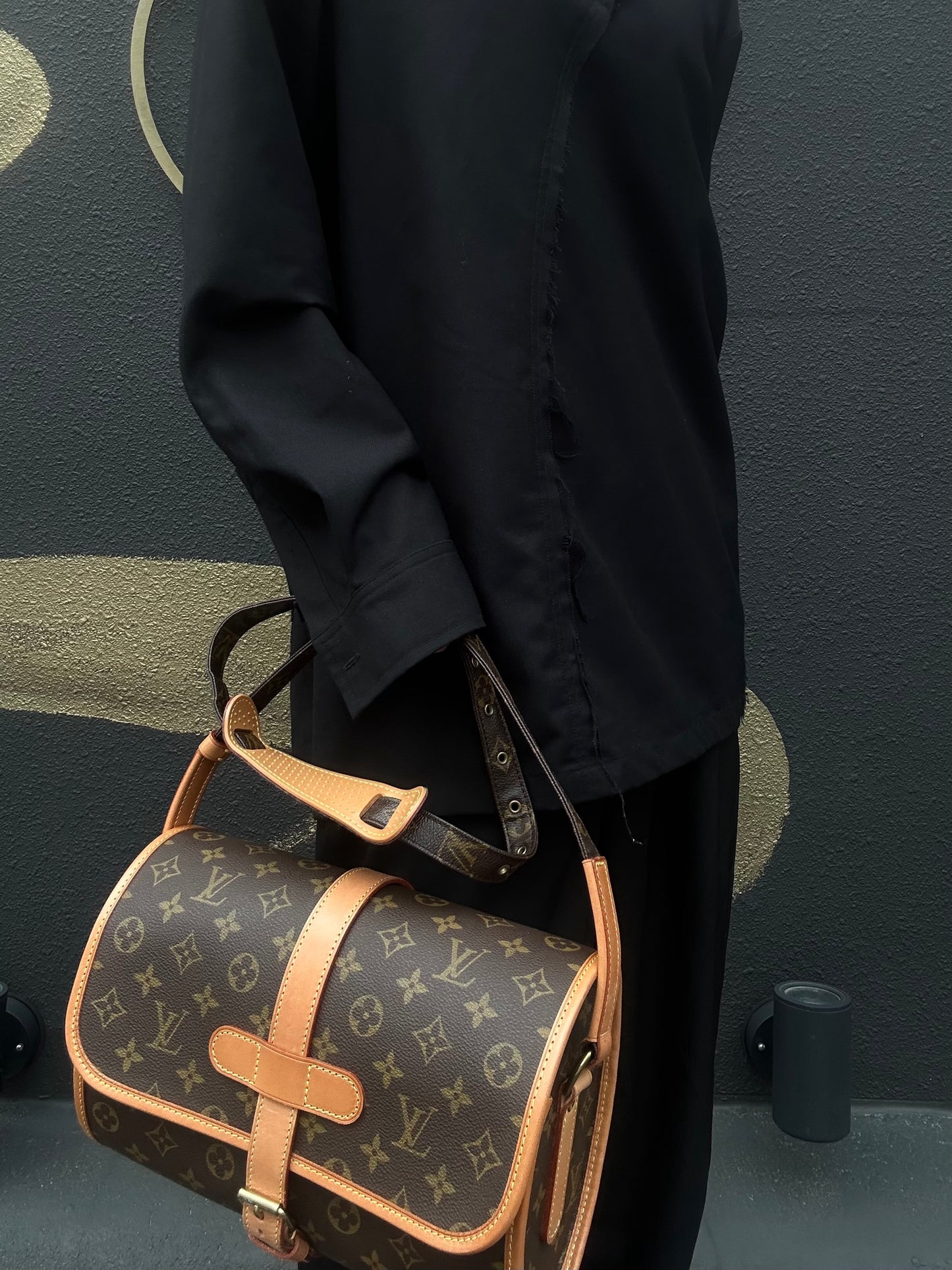 LOUIS VUITTON Marne Monogram Brown Shoulder Bag LV Monogram PVC Crossbody Bag