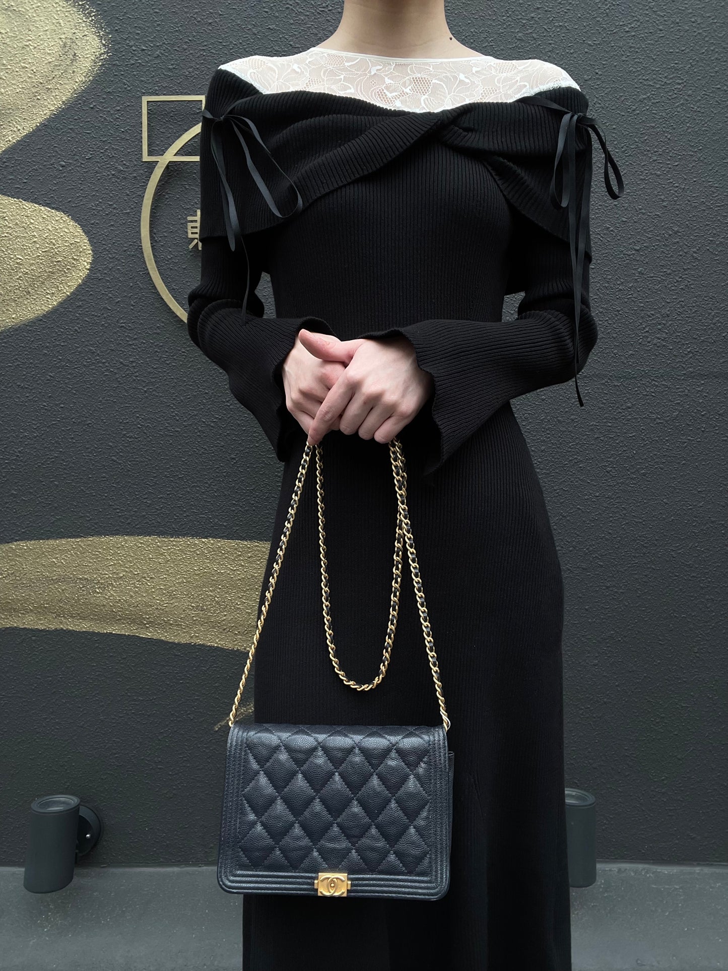 CHANEL Boy Quilted Shoulder Bag, Caviar Leather, Navy, Gold-Tone Hardware