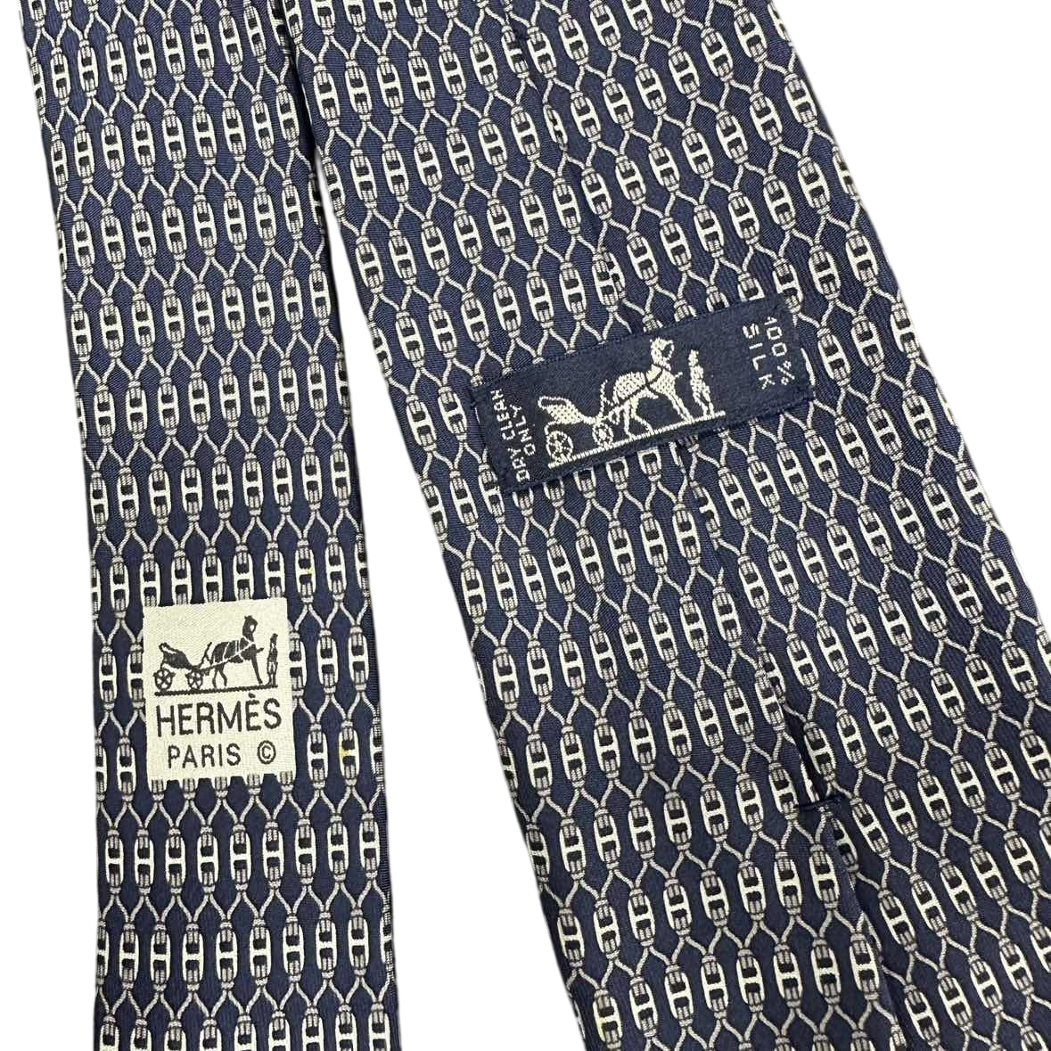 HERMES Silk Tie, Navy Blue Base with Chain Motif Pattern