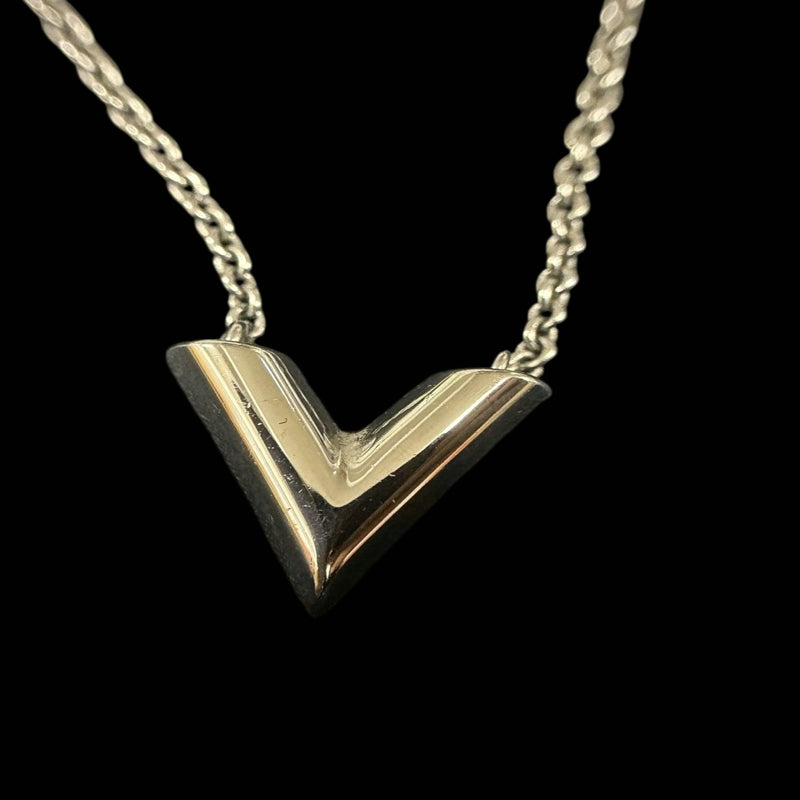 LOUIS VUITTON Essential V Logo Pendant Necklace Silver Alloy Hardware