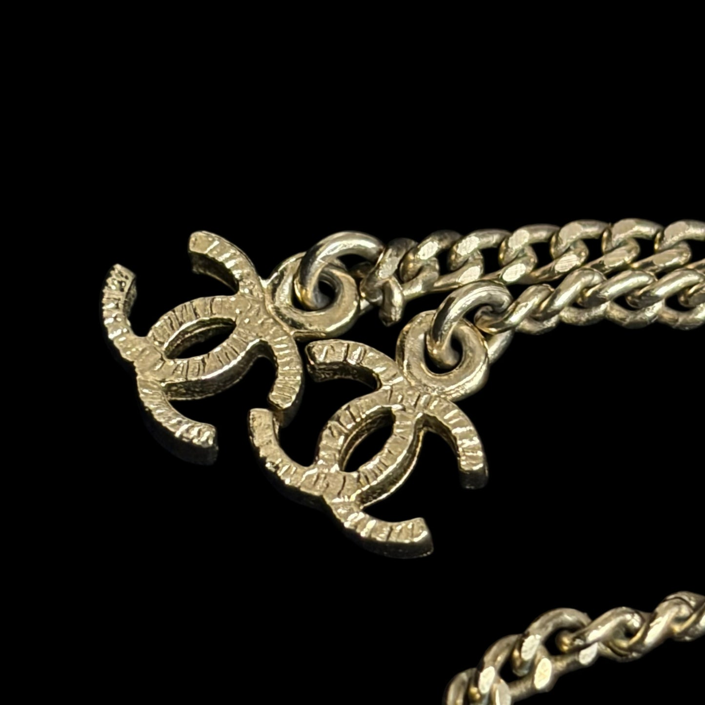 CHANEL Gold Alloy Multicolor Double CC Pendant Necklace With Glass Pearl