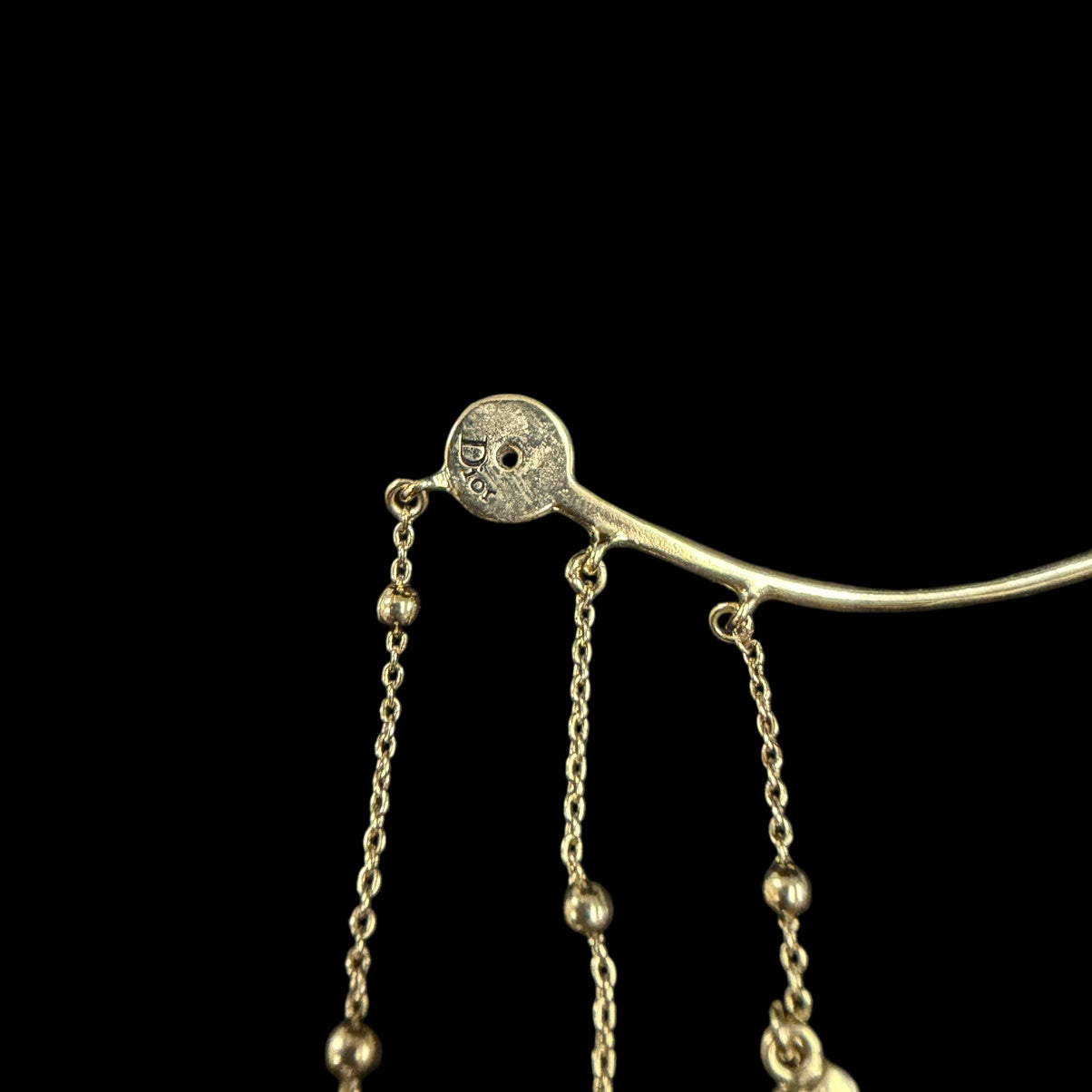 CHRISTIAN DIOR Single Earring Ear Cuff Faux Pearl Gold Metal Star Clover Tassel Charm Cute Elegant