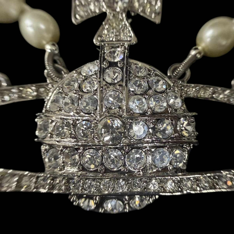 VIVIENNE WESTWOOD 3-Layer Pearl Full Crystal Inlaid Saturn Orb Choker Necklace With Silver Hardware