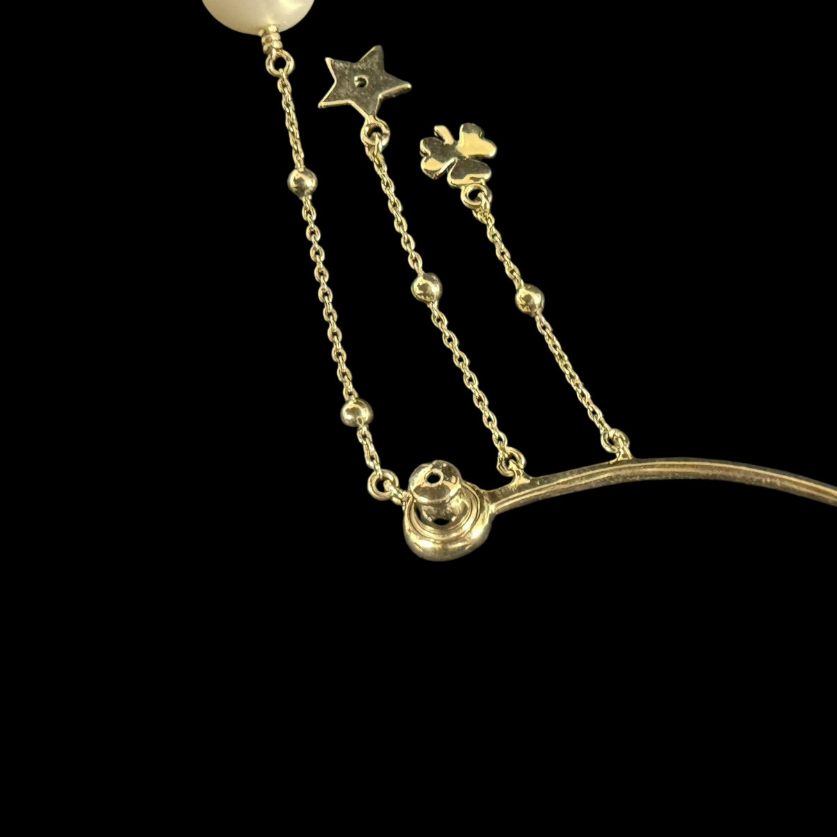 CHRISTIAN DIOR Single Earring Ear Cuff Faux Pearl Gold Metal Star Clover Tassel Charm Cute Elegant