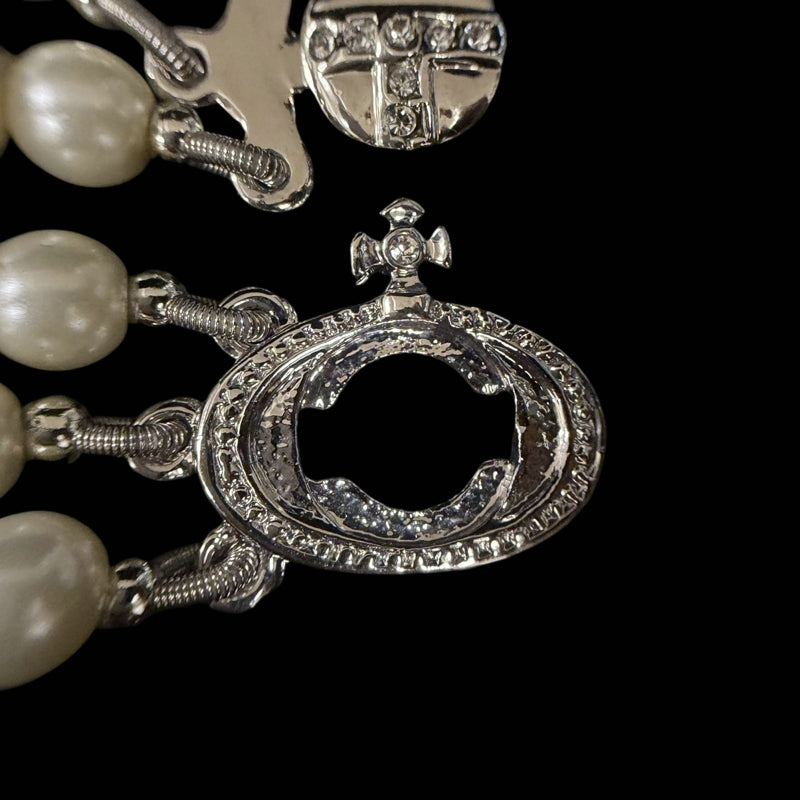 VIVIENNE WESTWOOD 3-Layer Pearl Full Crystal Inlaid Saturn Orb Choker Necklace With Silver Hardware