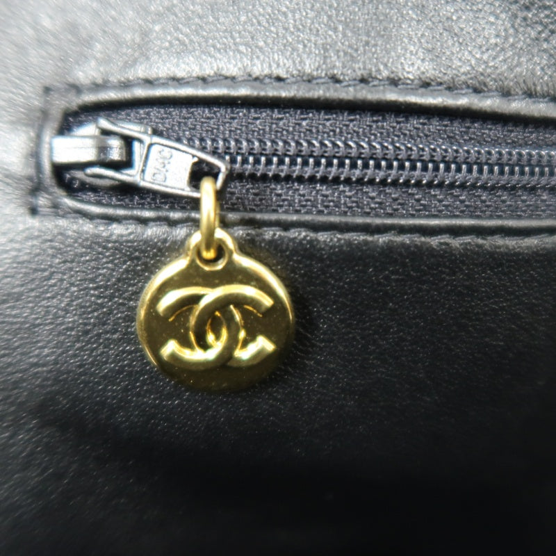 CHANEL Matelasse Lambskin Black Gold-Tone Hardware Shoulder Bag