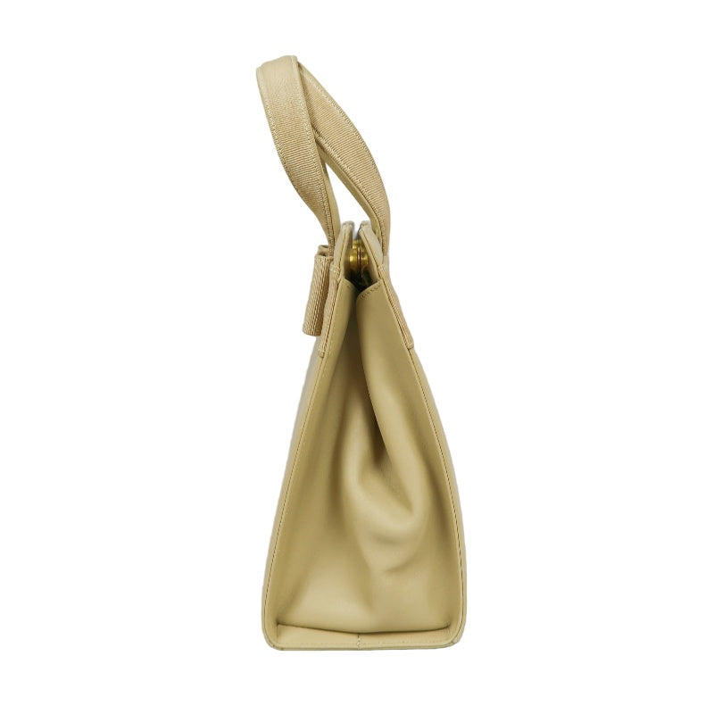 Ferragamo ribbon handbag, beige, silver hardware, with dust bag, milk tea color PVC, bow tote bag