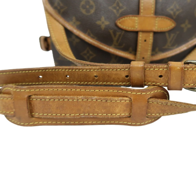 LOUIS VUITTON Soufflot 30, Monogram Canvas, Brown, Shoulder & Crossbody Bag