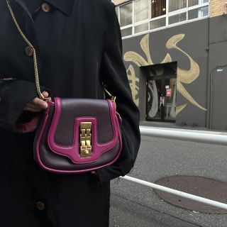 LOUIS VUITTON Trapecio Suhali Shoulder Bag Prune Art Deco Purple Gold Hardware LV Purple Leather Limited Edition Color-Block Crossbody Chain Bag