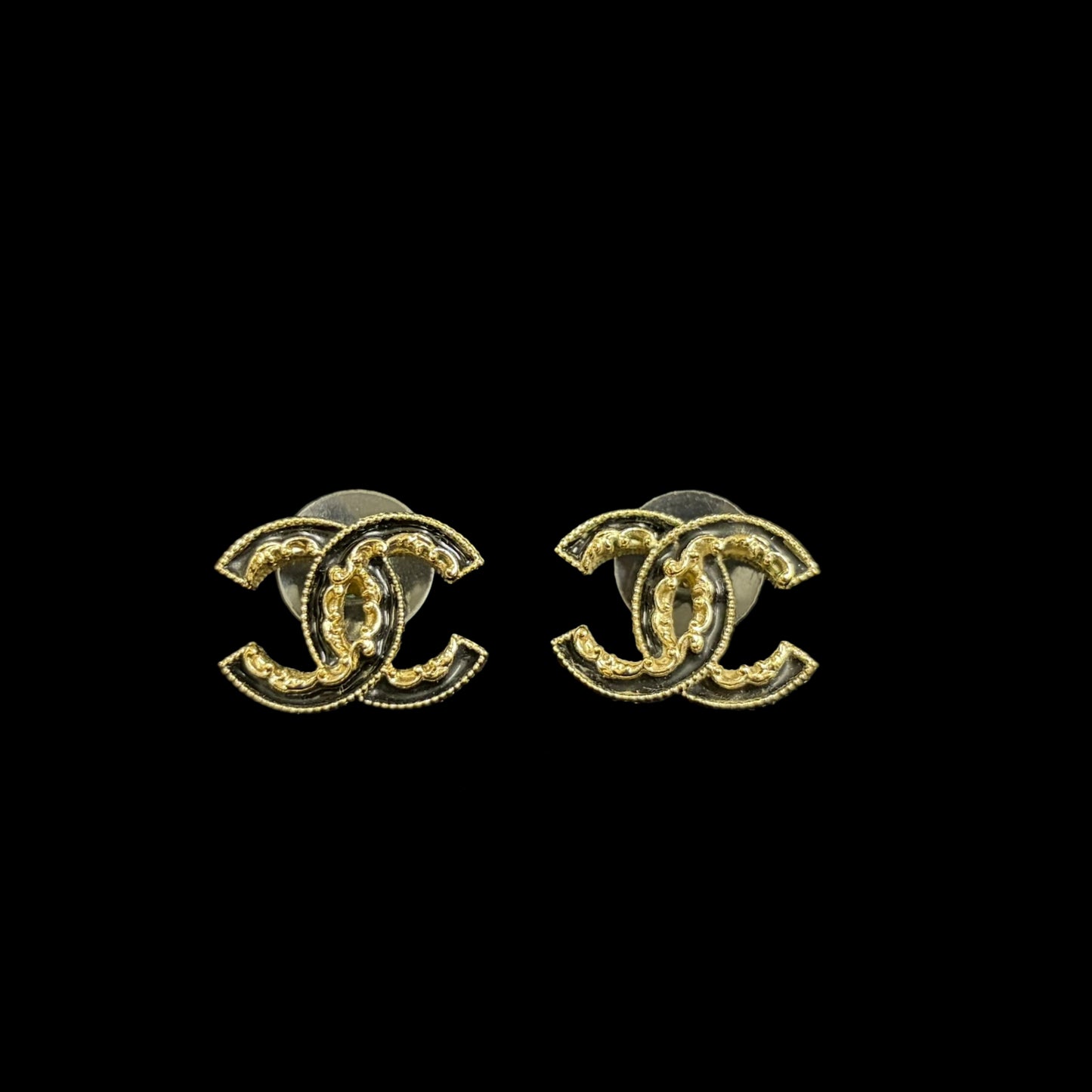 CHANEL Black Enamel Double CC Stud Earrings