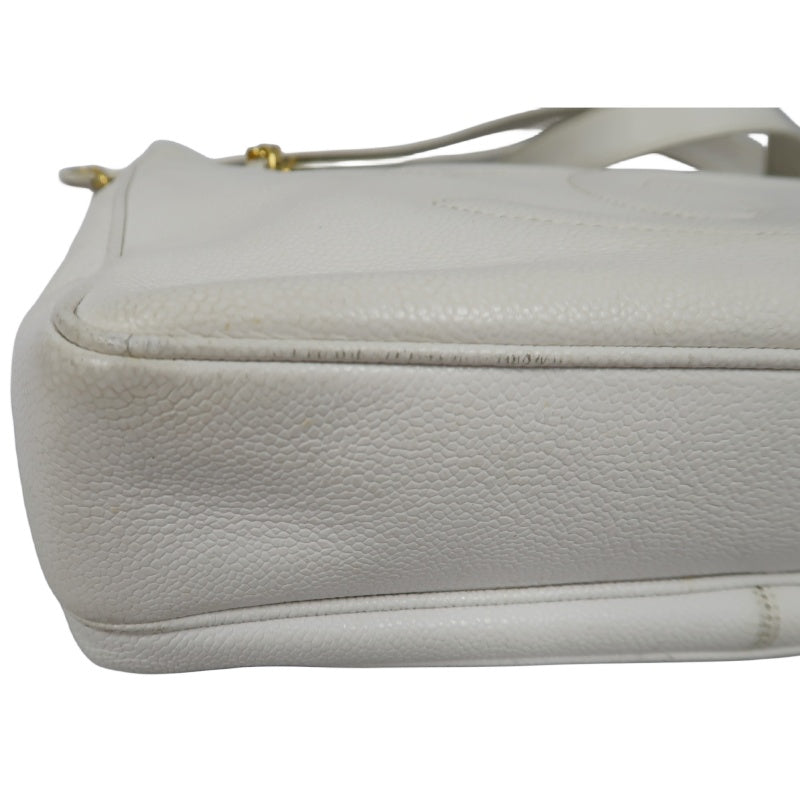 CHANEL Chain Shoulder Bag, White Caviar Leather, Gold Hardware, with Guarantee Card