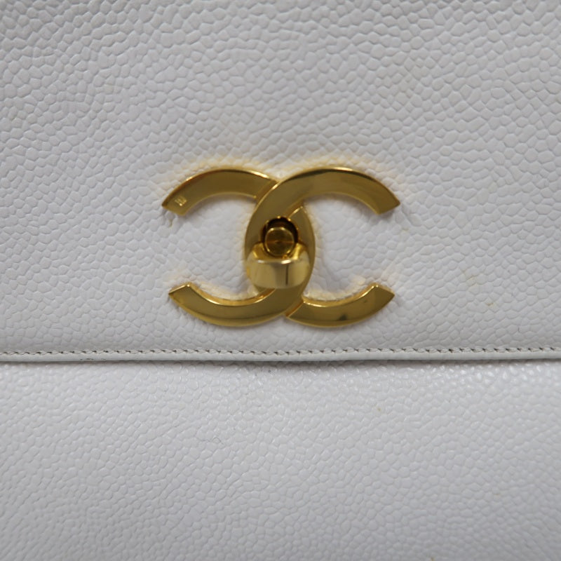 CHANEL Chain Shoulder Bag, White Caviar Leather, Gold Hardware, with Guarantee Card