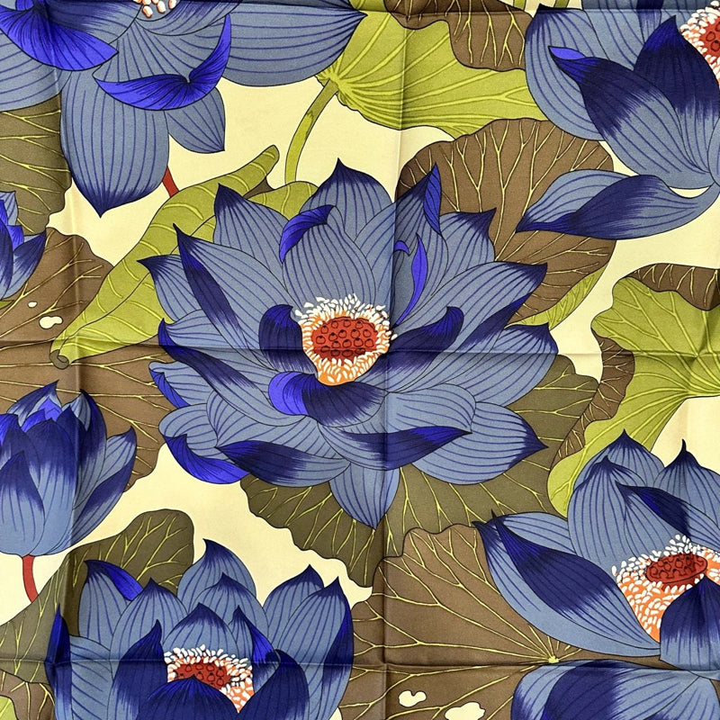 HERMES Carre 90 Silk Scarf Navy