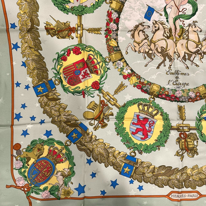HERMES Carre 90 Silk Scarf Green With Box