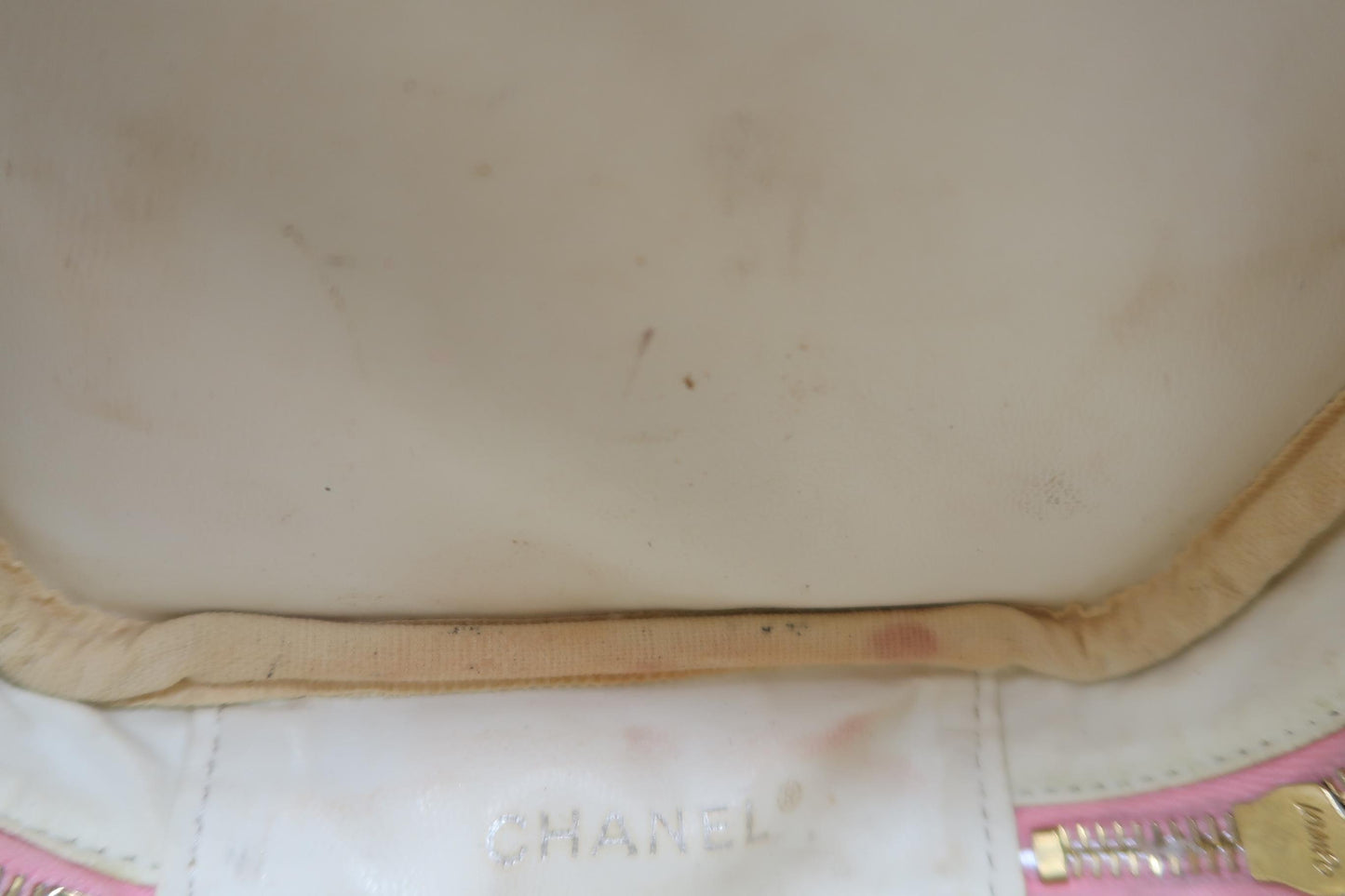 CHANEL Vanity Handbag, Pink, Caviar Leather