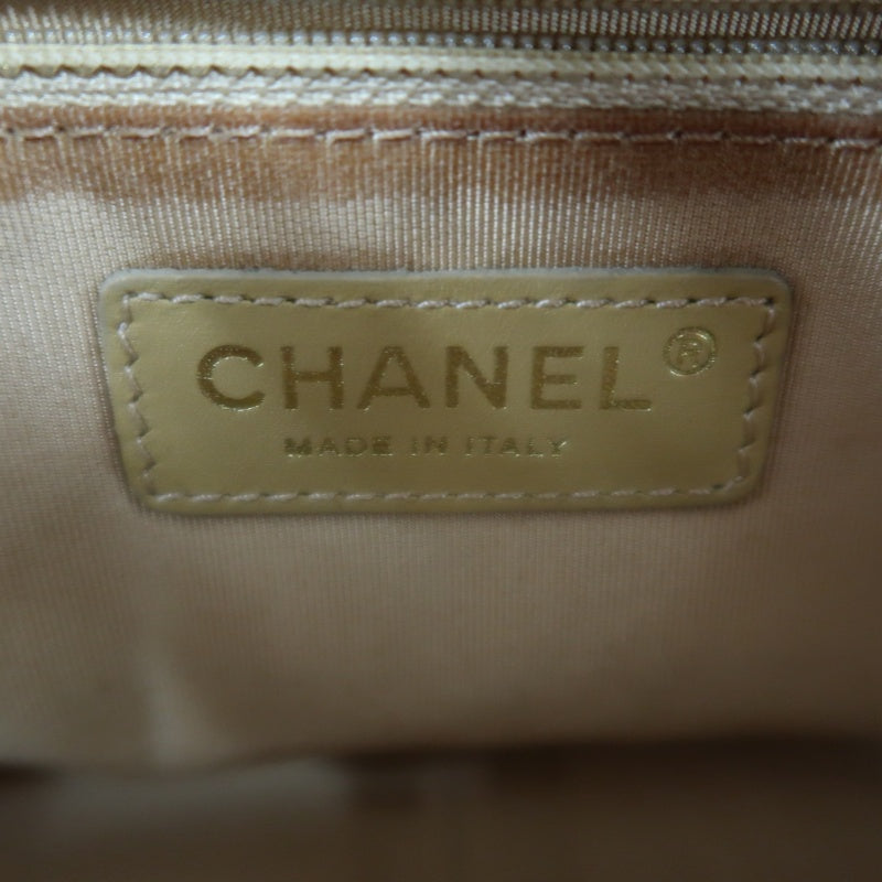 CHANEL Pink Orange Shoulder Bag, Caviar Leather, Gold Hardware, with Dust Bag and Guarantee Card