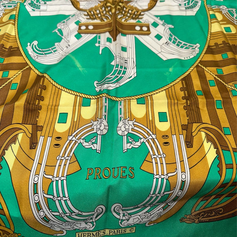 HERMES Stole, Green, with Original Tag
