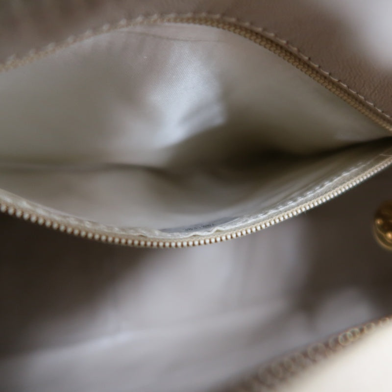 CHANEL White Caviar Leather Quilted Coco Mark Chain Shoulder Crossbody Bag with Dust Bag & Silk Scarf