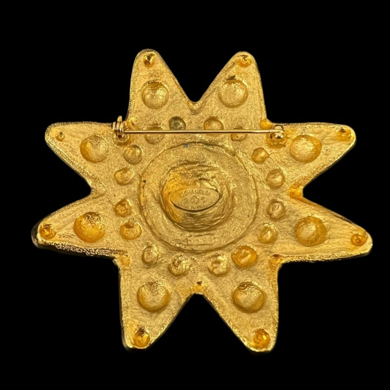 CHANEL Brooch, 25, Gold Plated, With Box, Alloy