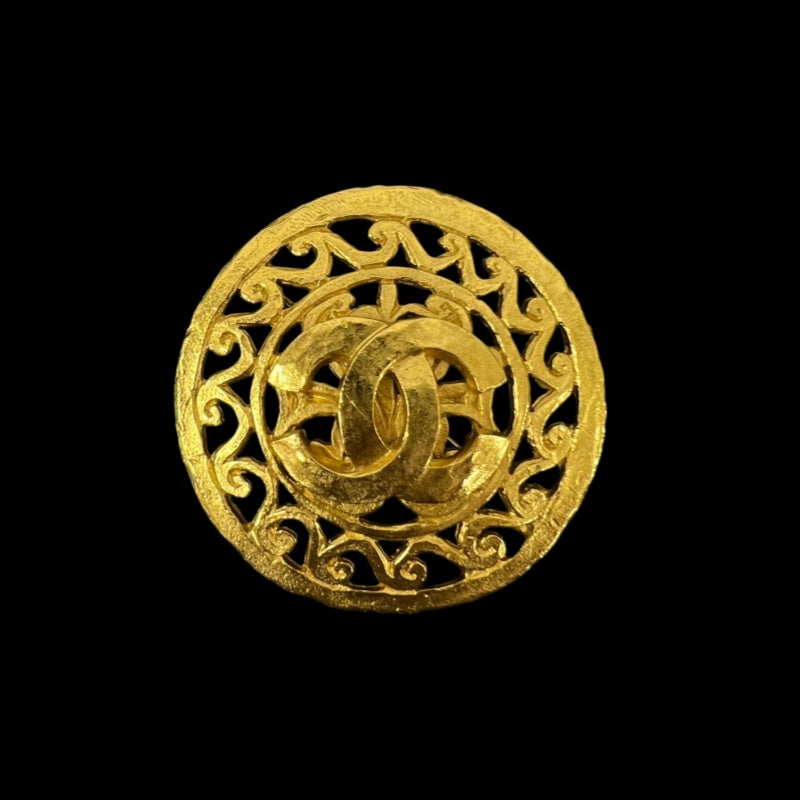 CHANEL Brooch, Gold, Gold Tone Alloy