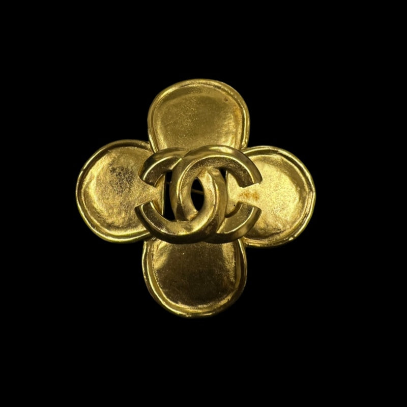 CHANEL Coco Mark Four-Leaf Clover Brooch 96P Gold Tone Hardware With Box