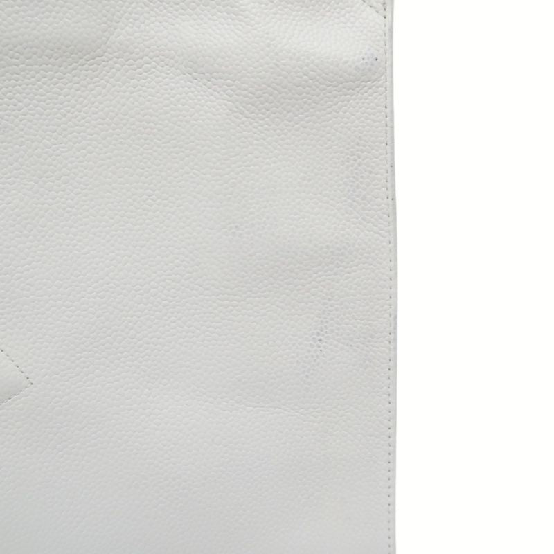 CHANEL White Caviar Leather Tote Shoulder Bag with Interlocking CC Logo