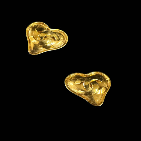 CHANEL Earrings, Coco Mark, Heart Design, 95P, Gold Tone, Alloy, Clip-On