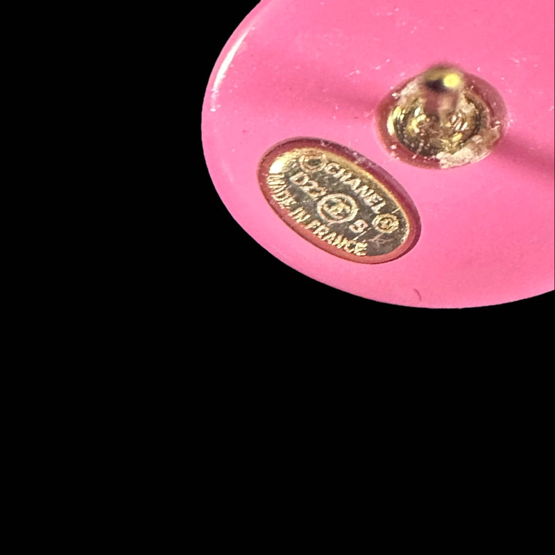 Chanel earrings, pink, alloy material, with box
