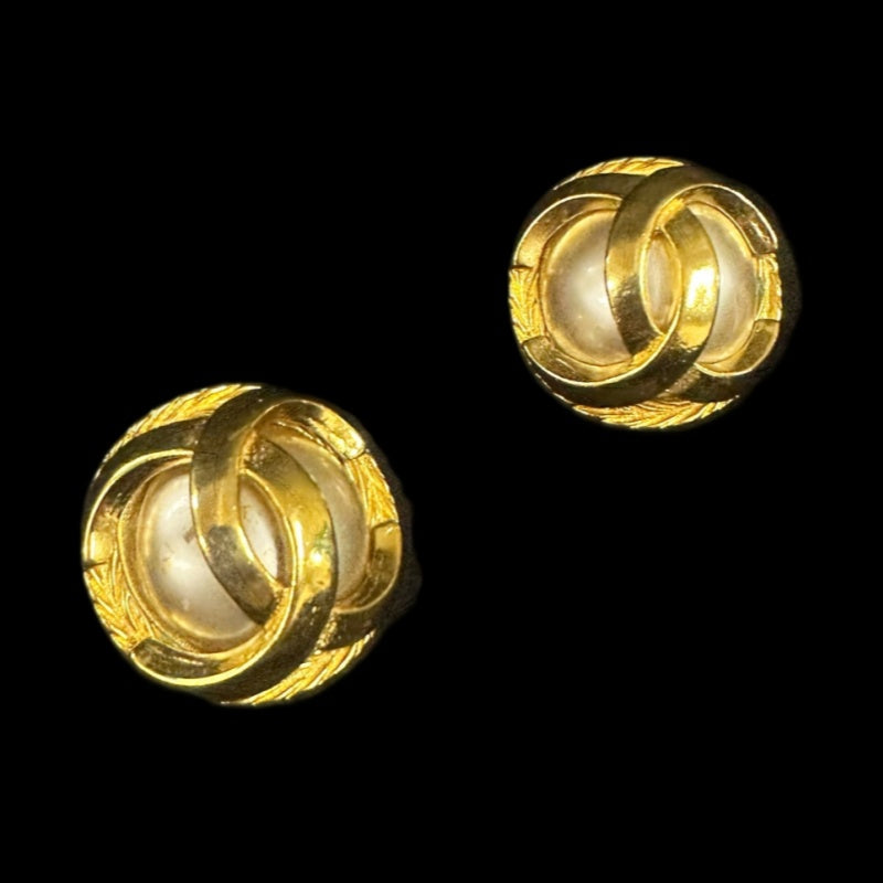 CHANEL gold plated clip-on earrings, CC mark with pearl