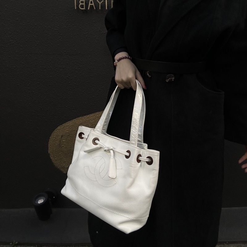 CHANEL White Calfskin Drawstring Tote Shoulder Bag with Dust Bag