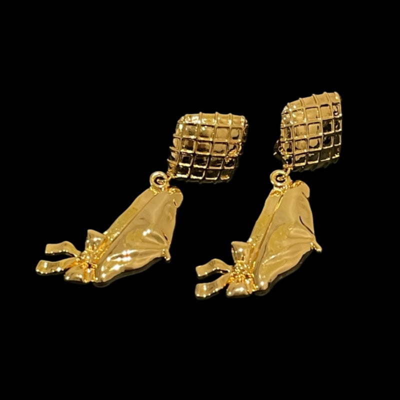 CHANEL gold tone hat shaped clip-on earrings