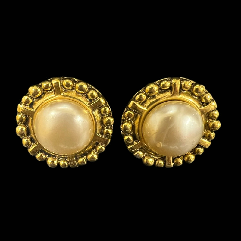 CHANEL gold plated pearl clip-on earrings with box