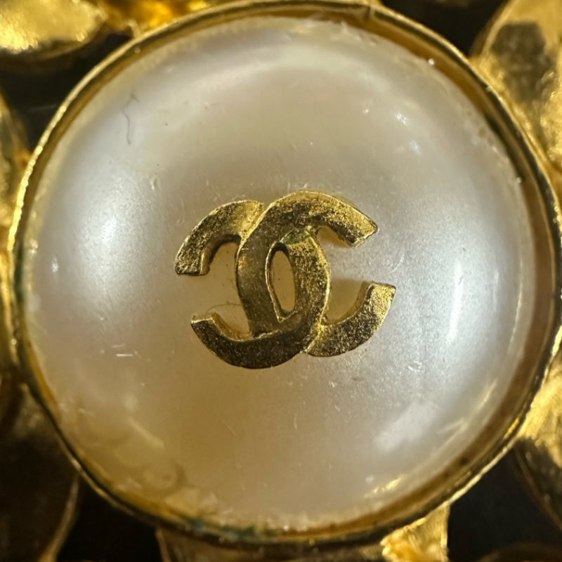 CHANEL blue stone brooch with box