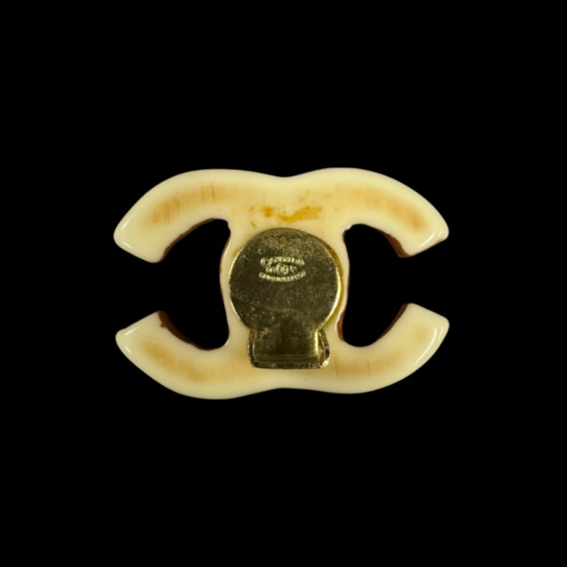 CHANEL Single Earring