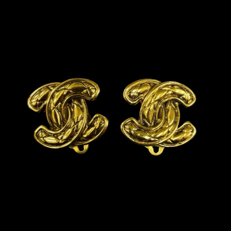 CHANEL Matelasse Coco Mark Clip-On Earrings with Box Alloy